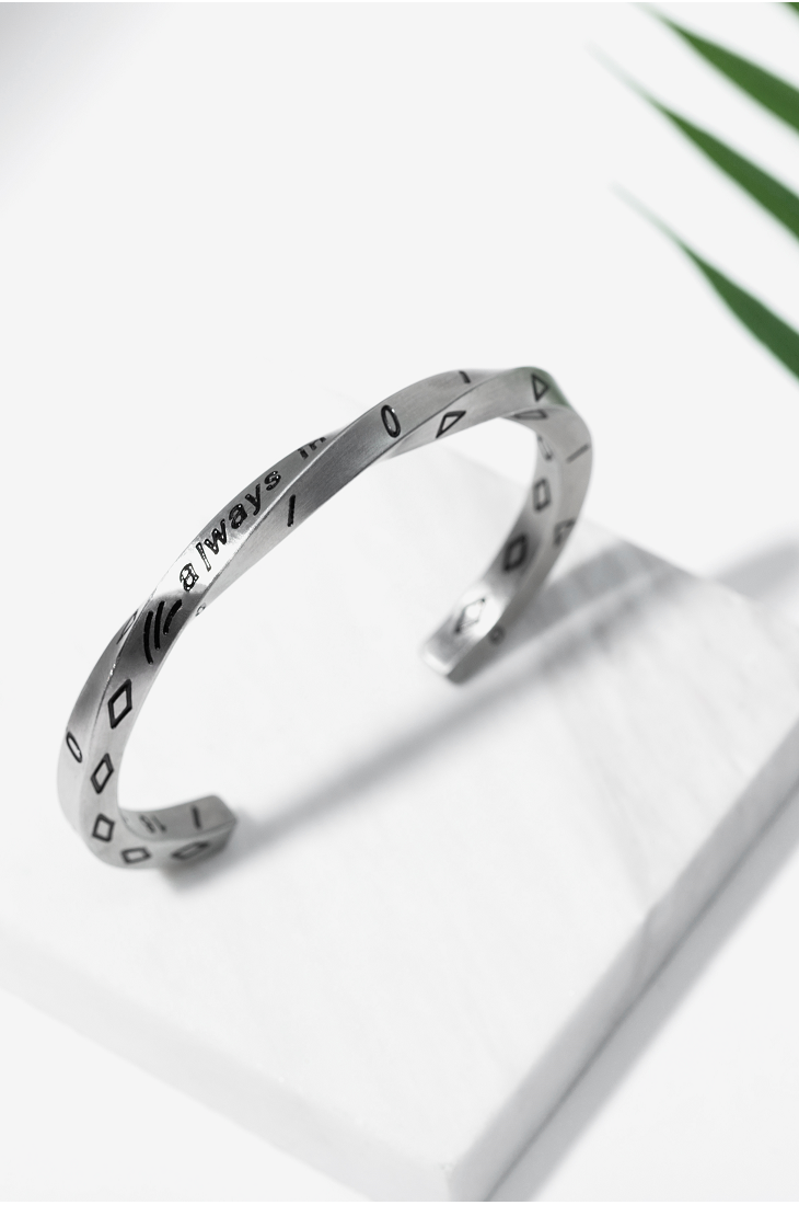 631AI2018 Silver Steel Bracelet